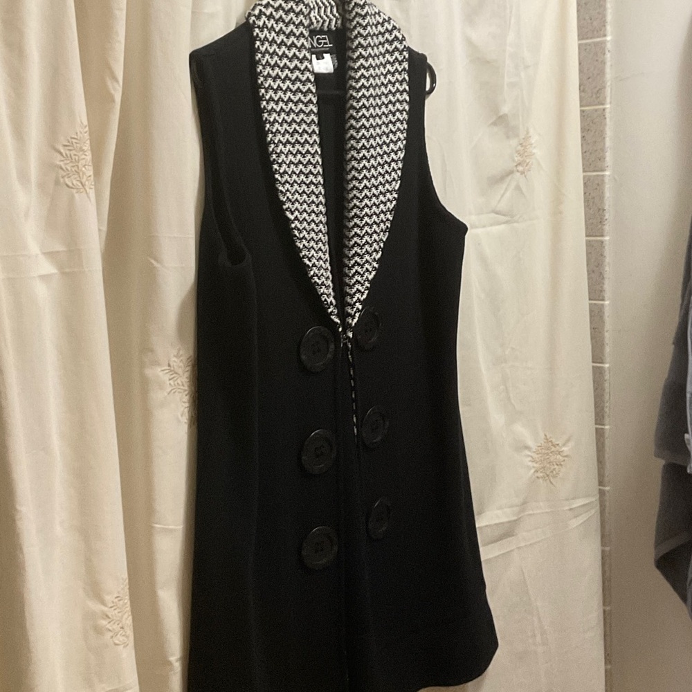 Angel Black and White Houndstooth Vest